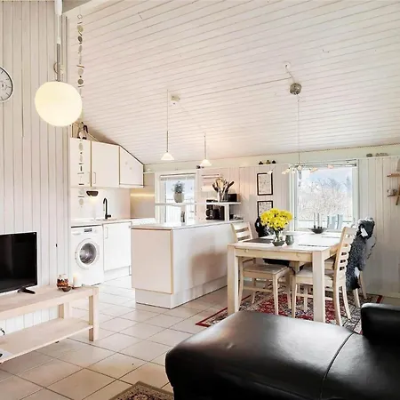 Holiday home 802-thisted-pighvarvej-22 *
